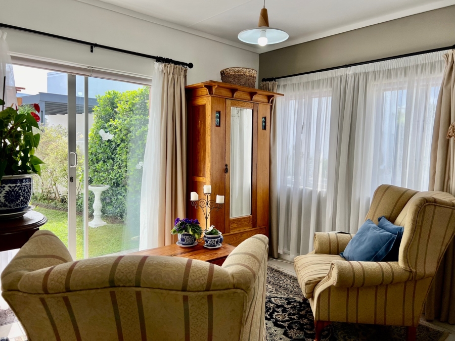 2 Bedroom Property for Sale in Mont Fleur Mountain Estate Western Cape